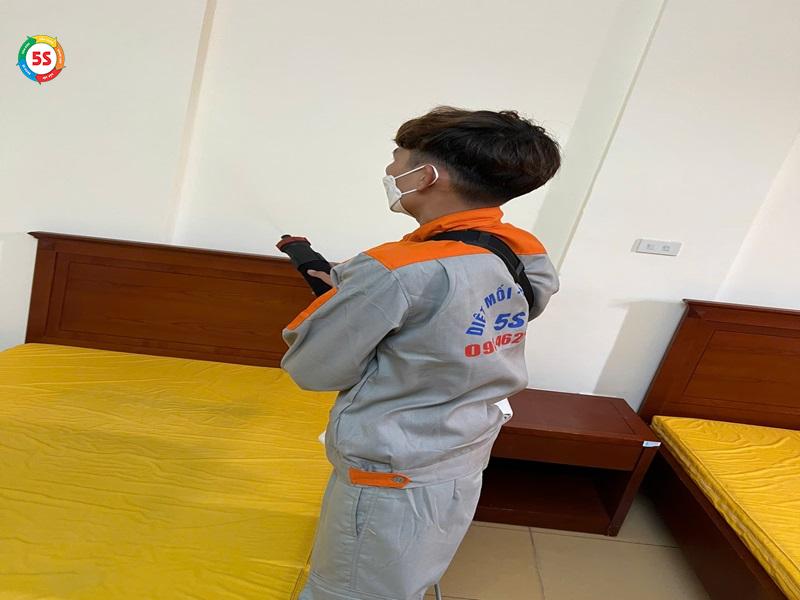 Cách đuổi kiến